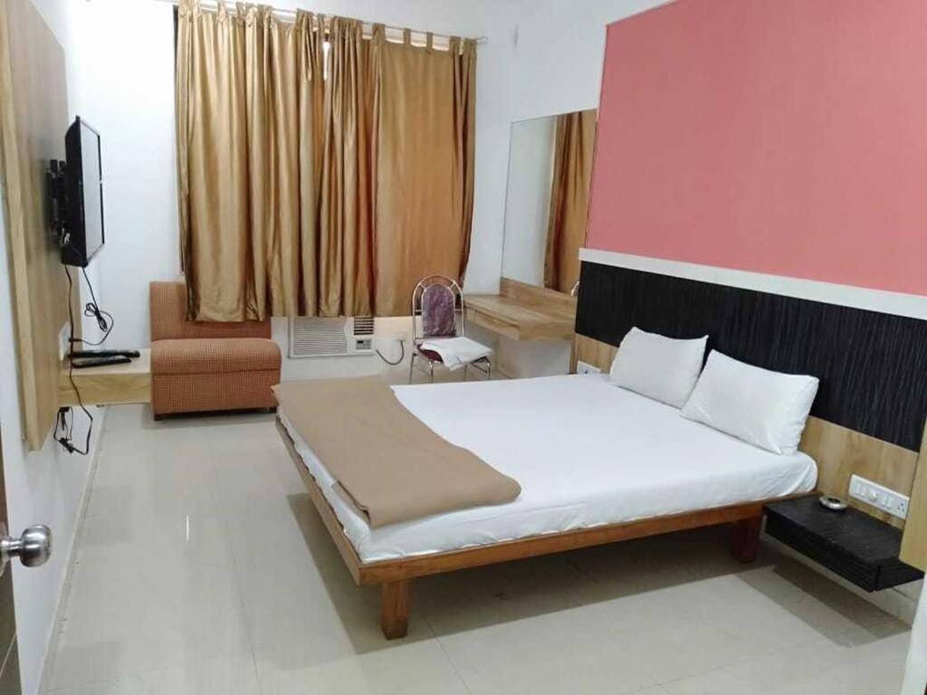 Hotel Sai Leela Loadging & Boarding Amarnath Ngoại thất bức ảnh