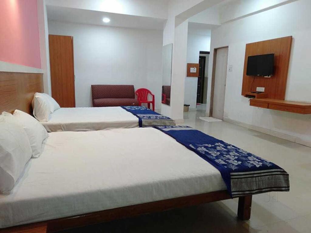 Hotel Sai Leela Loadging & Boarding Amarnath Ngoại thất bức ảnh
